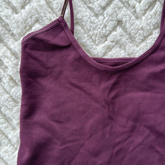 Crop Tank Top Size S - Picture 2 of 7